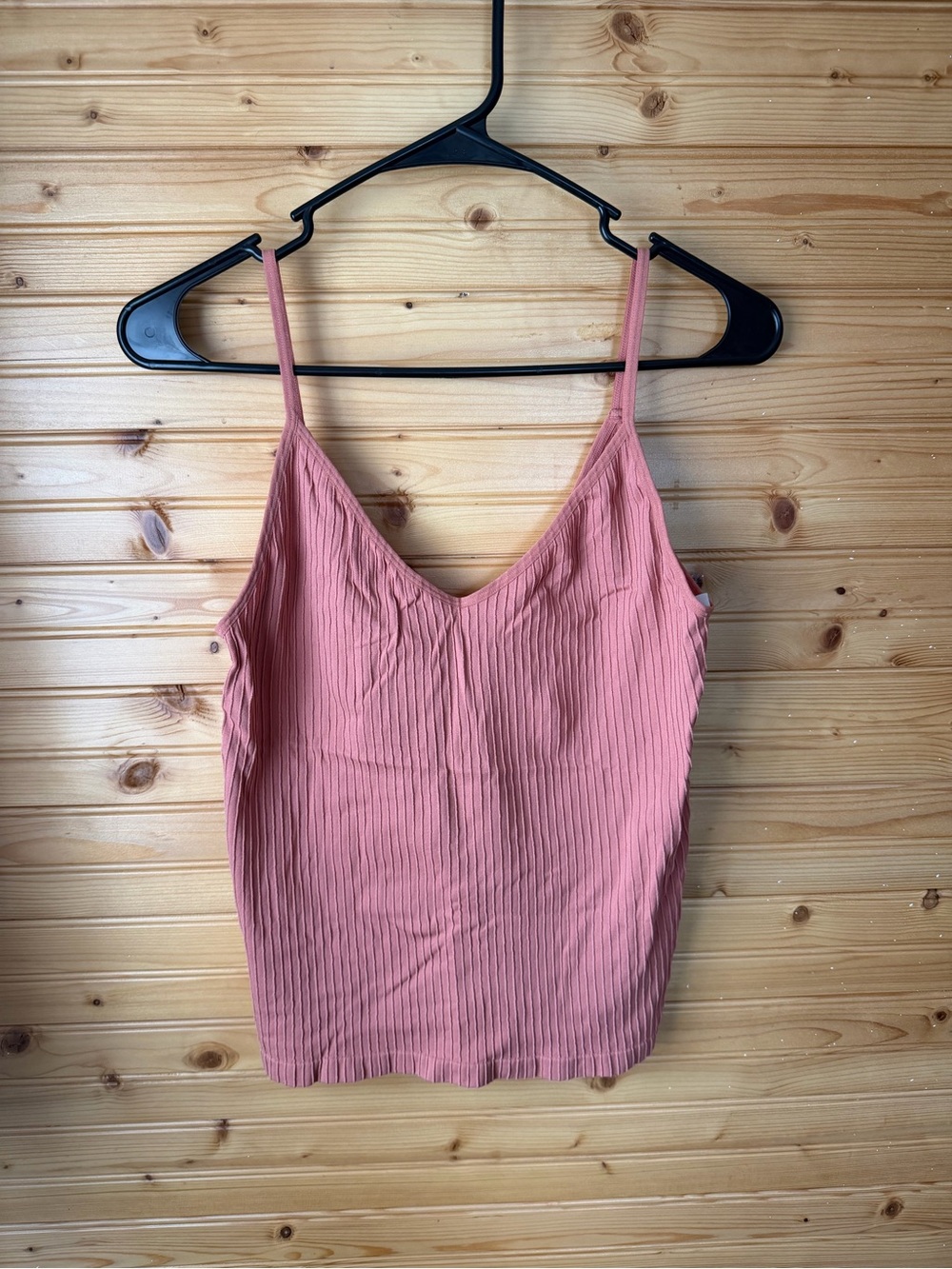 Express Ribbed V-Neck Cami in Dusty Rose